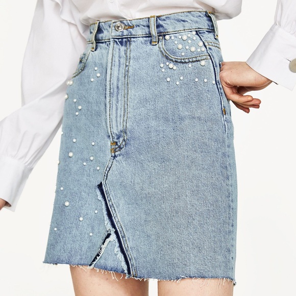 Pearl embellished denim Zara miniskirt sz L - Picture 1 of 5